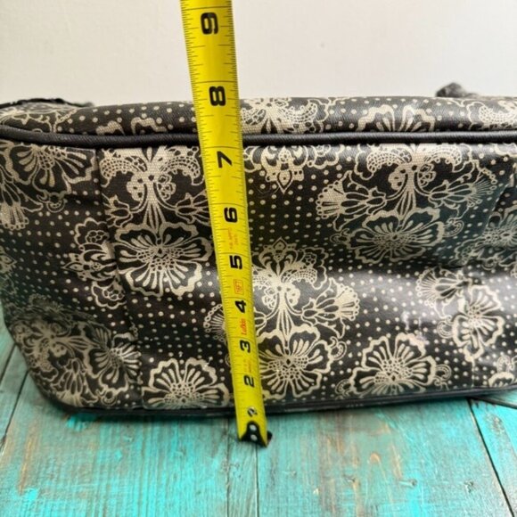 Petunia Pickle Bottom Diaper Bag - Picture 9 of 10